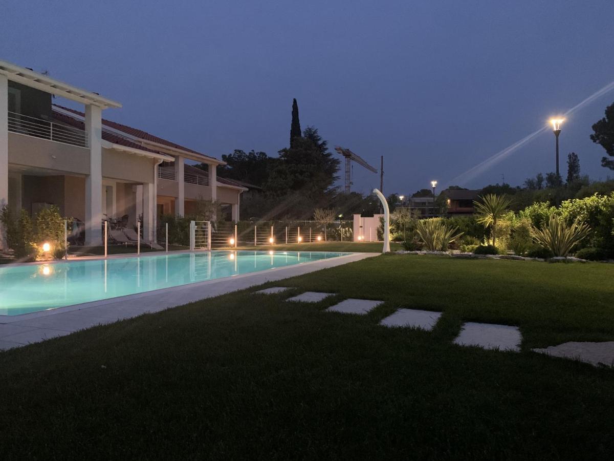 Villa Meri Star Manerba del Garda Εξωτερικό φωτογραφία